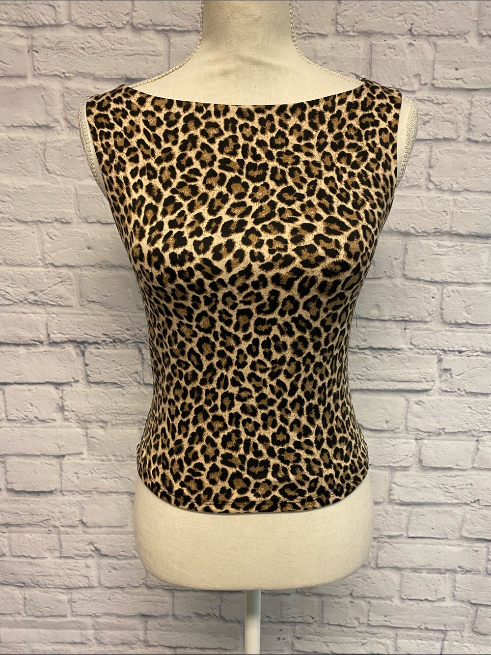 NWT Gaze Leopard Print Sleeveless Top Size Medium